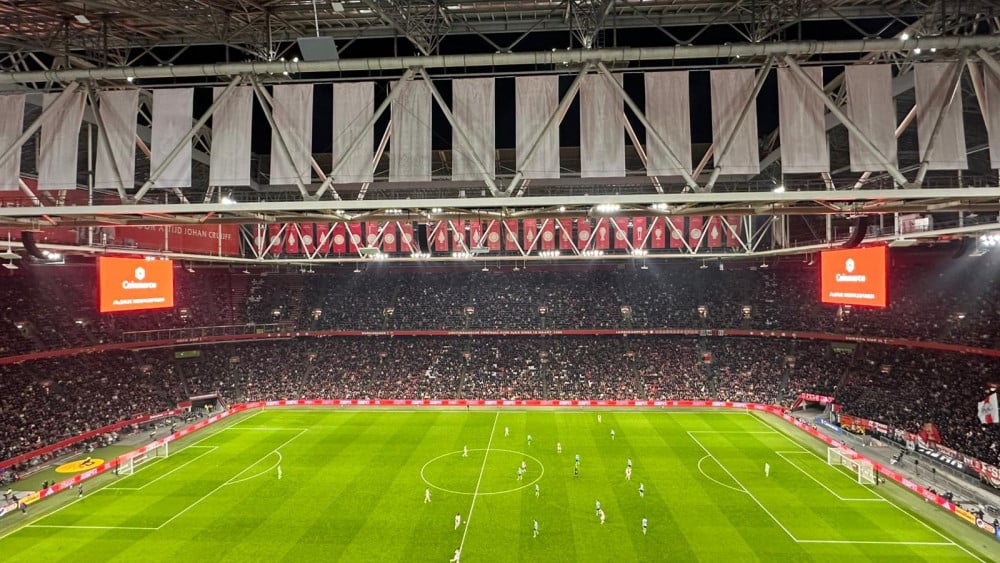 Met dank aan de Belgen wint Ajax in eigen huis van Fortuna Sittard (4-1)