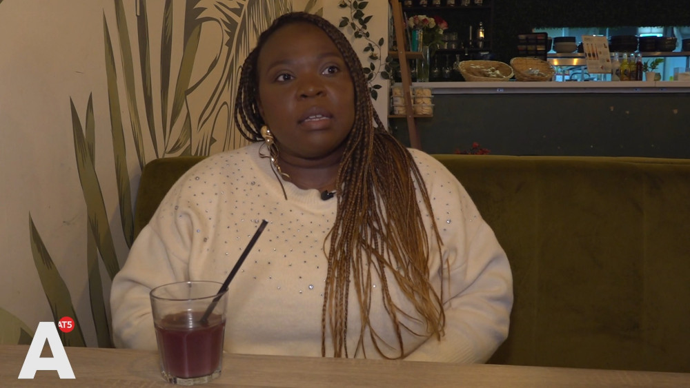 A coffee with Carla Kabamba (Party for Tomorrow): "This city must not become homogeneous"