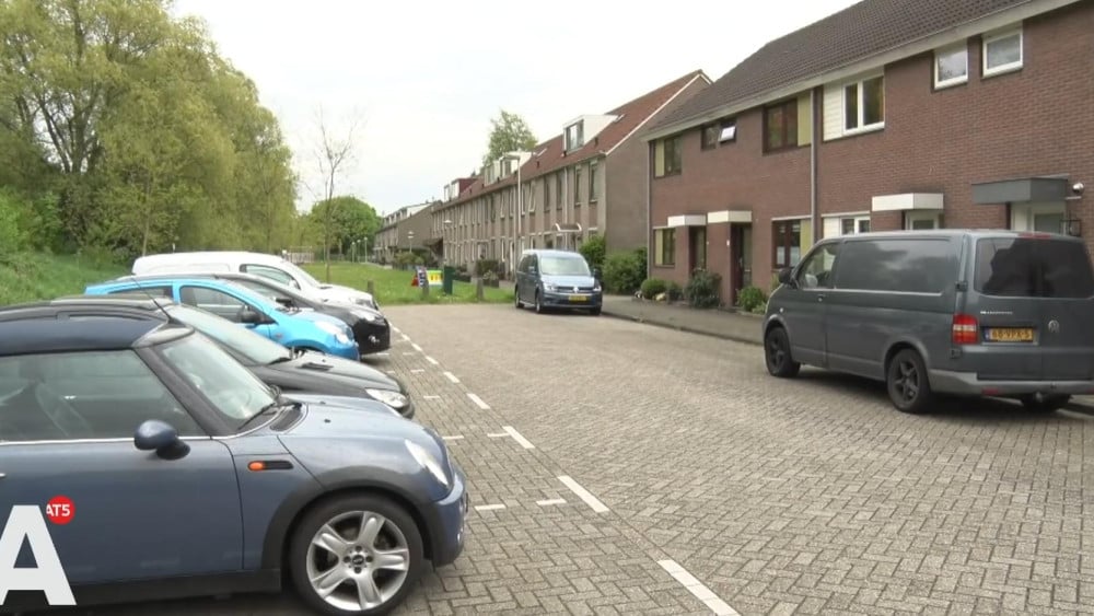 Betaald parkeren Zuidoost uitgebreid: vanaf vandaag betaal je ook in Gein
