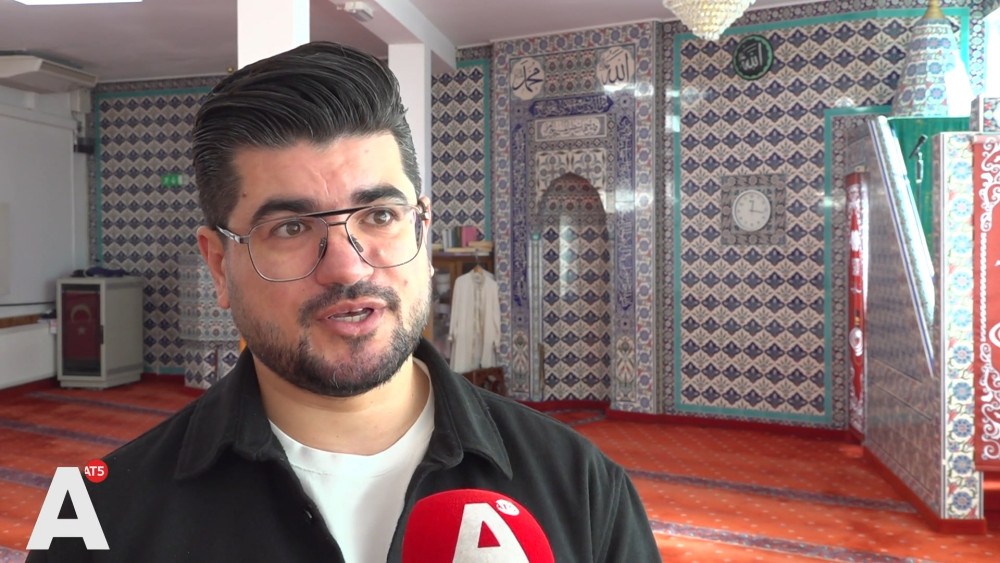 Turkish mosques postpone prayer on election night: "Don't choose between faith and civic duty"