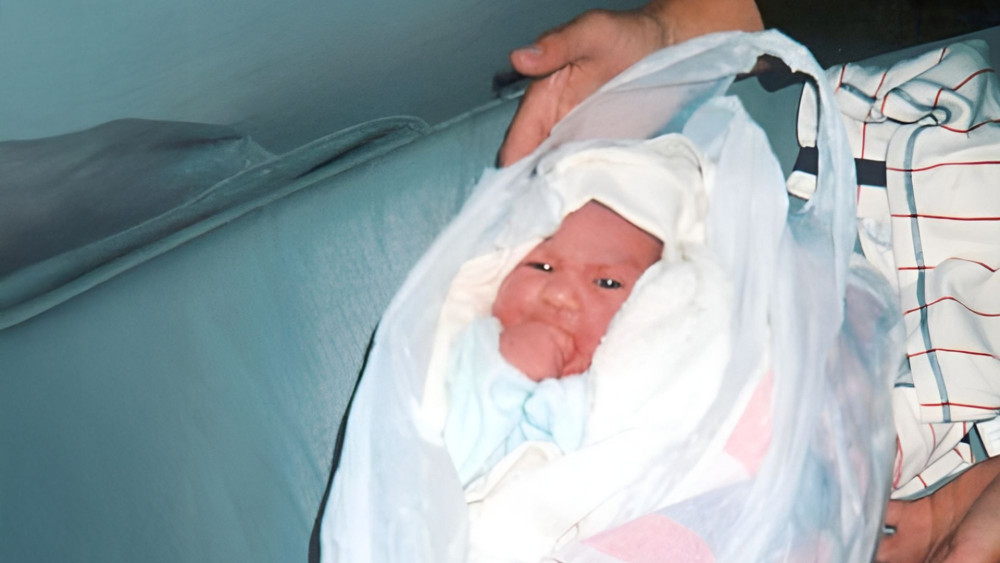 Lieve was abandoned as a baby 22 years ago in De Pijp