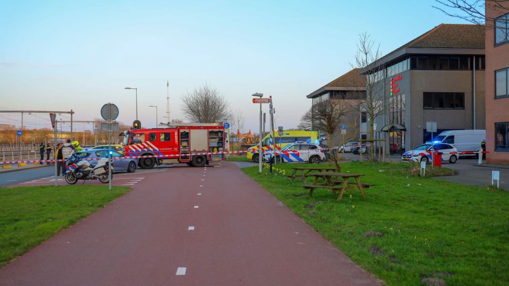 Fietser (31) overleden na aanrijding met auto op de Contactweg