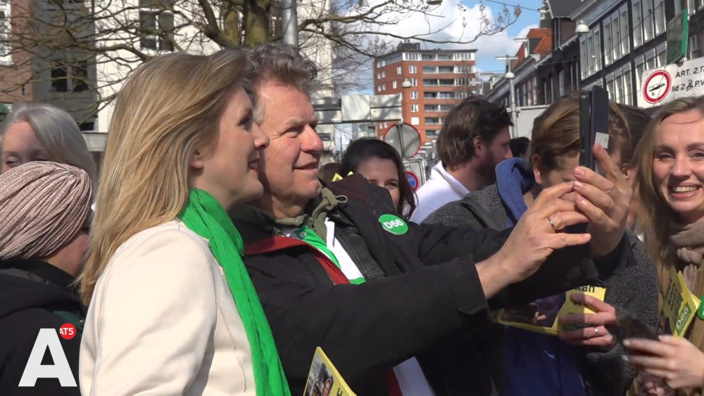 D66 leafleting in De Pijp: We can still become the largest party