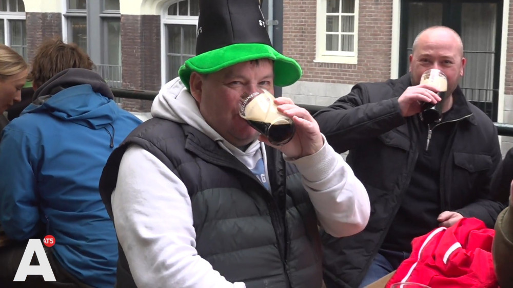 Irish celebrate St. Patrick's Day: A good Irish breakfast with 20 pints