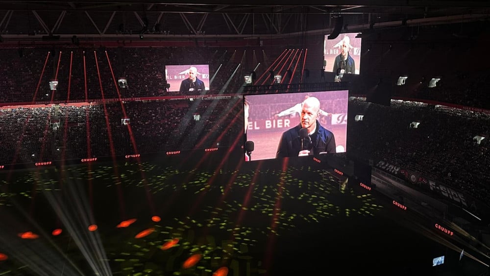 Tienduizenden toeschouwers bij première Cruijff-docu