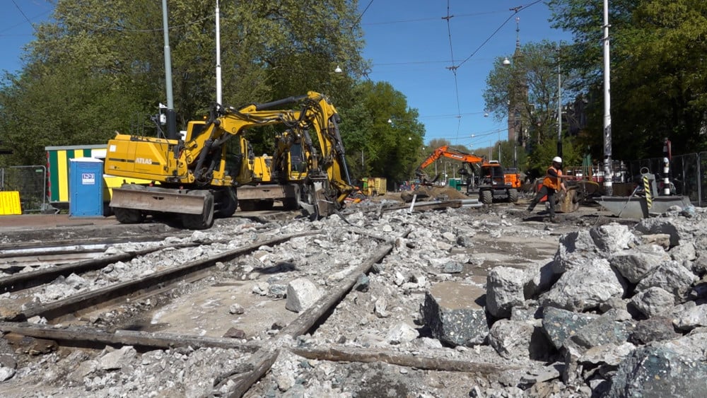 Nieuwe fase werkzaamheden Linnaeusstraat: ''Kruispunt Wijttenbachstraat afgesloten''
