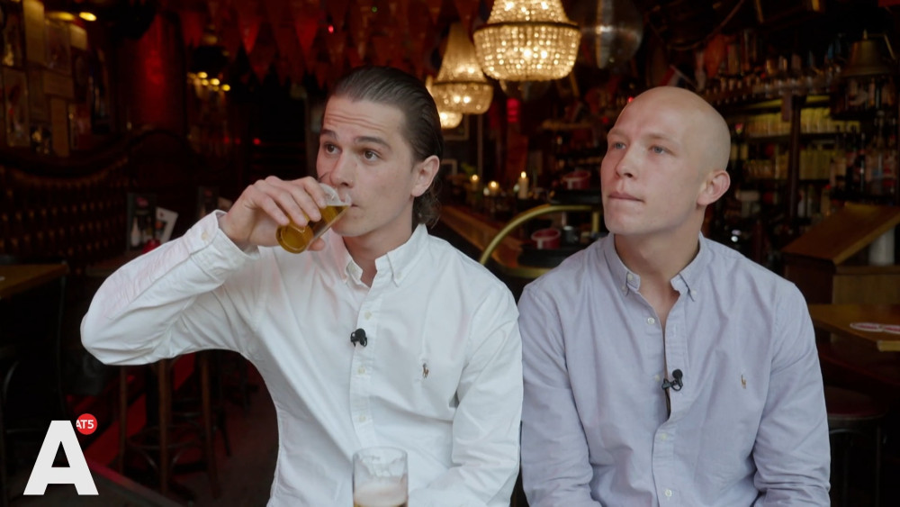 Ray and Berend try to score a summer hit: "I feel a lot of negativity from you"