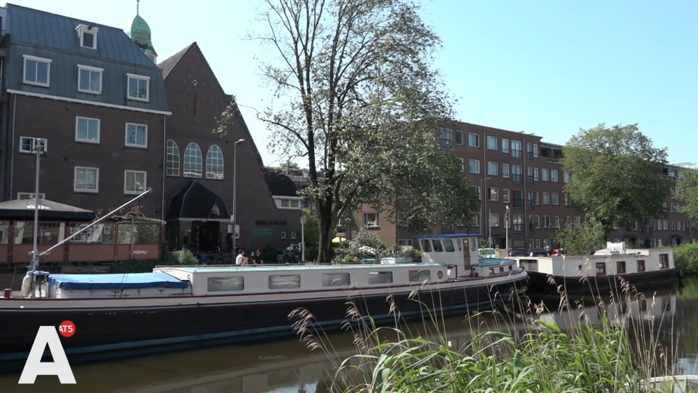 'Eigenwijze' Nassaukerk bestaat honderd jaar: "Betekent veel voor de buurt''