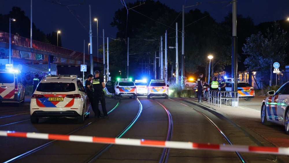 Grote politieactie vanwege ontvoering begon in Nieuw-West, eindigde met waarschuwingsschoten in Oost