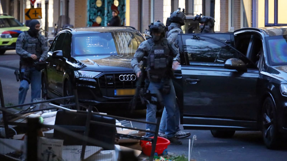 Al jarenlang drugsgebruikers (en kakkerlakken) in flatwoning waar schietpartij plaatsvond