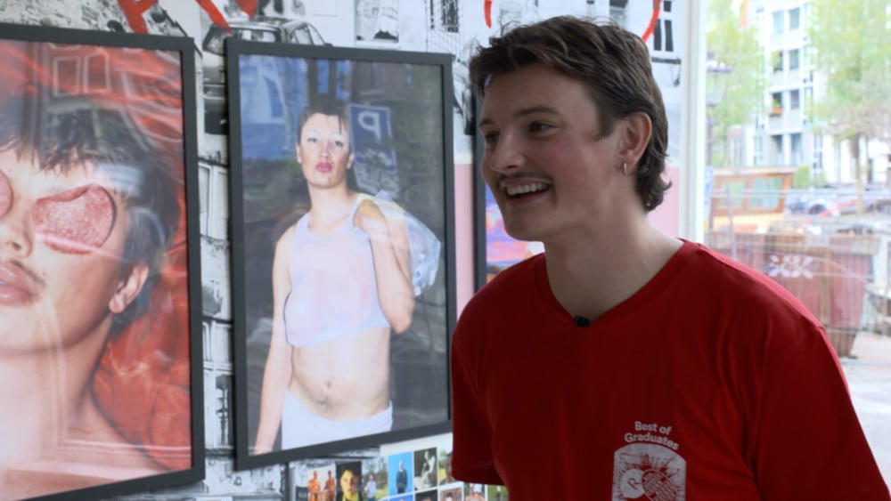 Net afgestudeerde kunstenaars exposeren (al) in galerie Ron Mandos: "Dit is bizar"