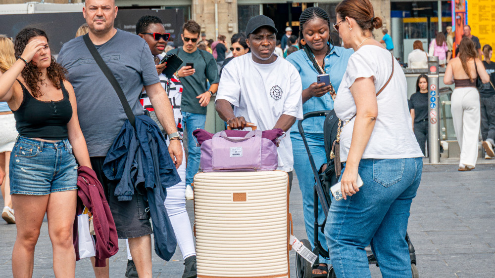 Is the city's tourism policy driving away the wrong visitors? Coalition refuses to change course