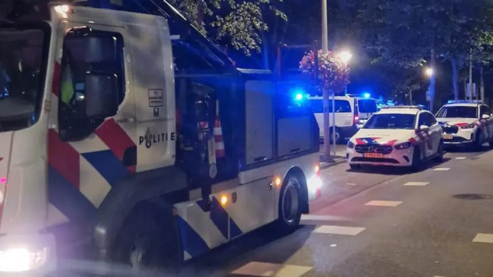 Achtervolging na inbraak in brandweerkazerne, verdachten springen water in