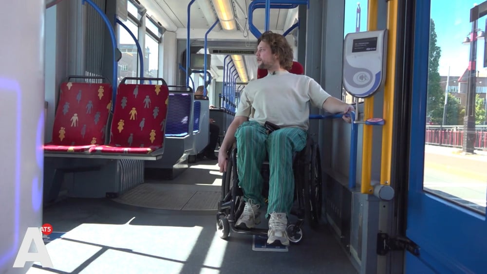 Handbike van acteur Daan Buringa gestolen: "Ik kan nu veel minder doen op een dag"