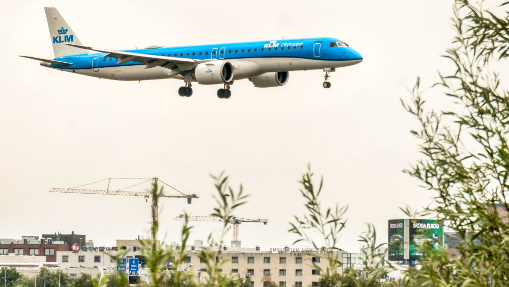 City will not appeal new and broader Schiphol rules, alderman wants enforcement