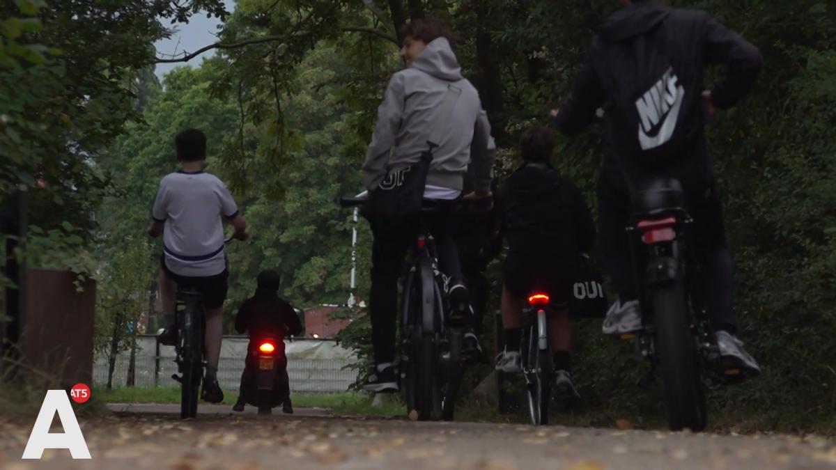 Sportclubs Middenmeer starten proef voor veiligheid leden na moord Lisa: ''In het donker fietst niem