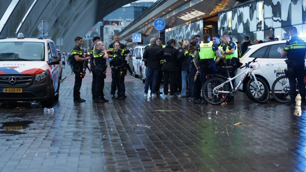 TikTokker (43) die verdacht wordt van steekpartij CS morgen voorgeleid bij rechter