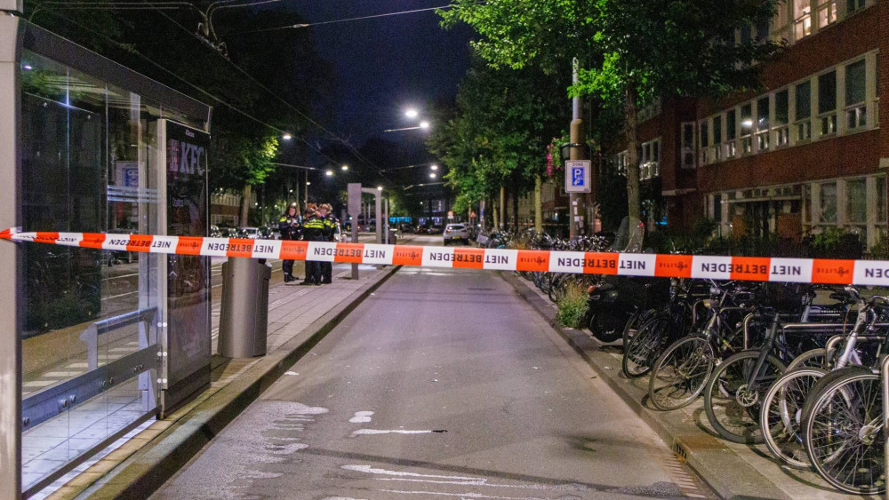 Explosies in West en Nieuw-West, politie doet onderzoek