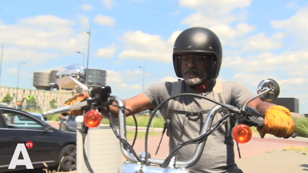 Old T-shirt and a Harley: Robertino is a happy man