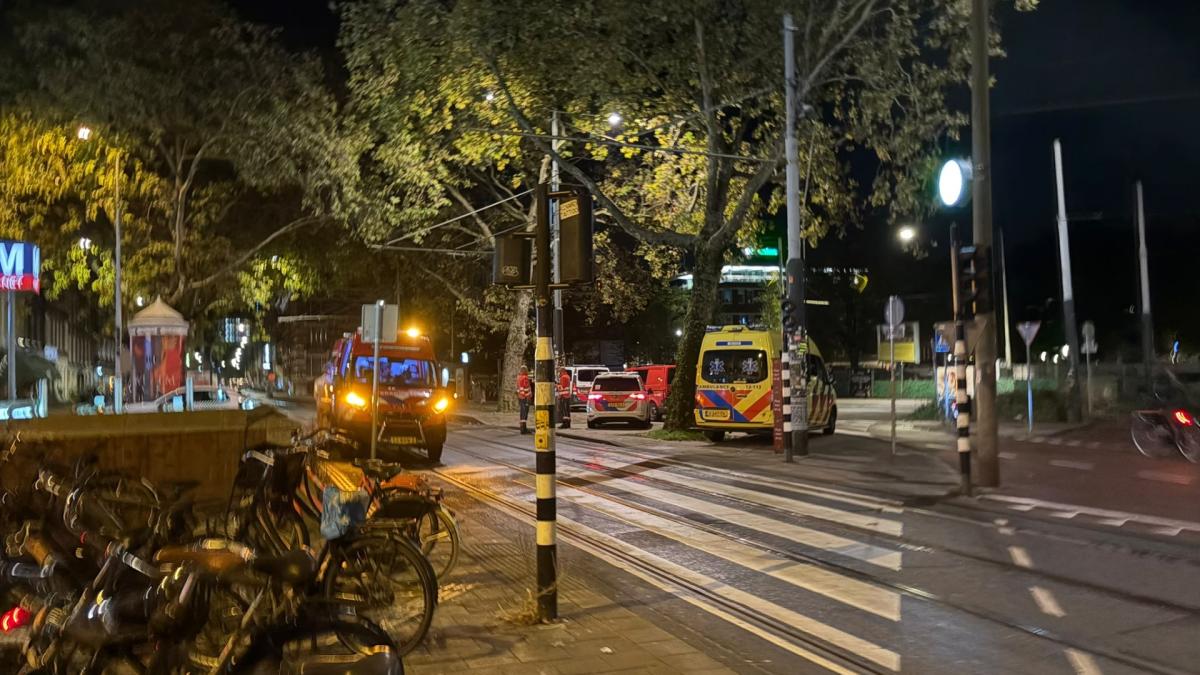 Man valt 5 meter naar beneden van roltrap metrostation Vijzelgracht